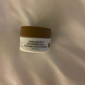 Drunk Elephant - ALMONG MILK SCRUB